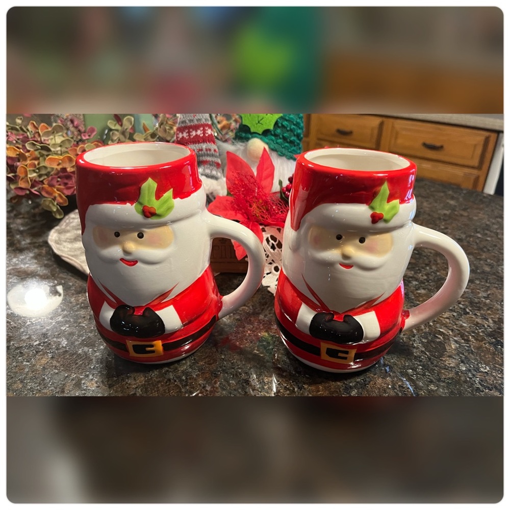 Bay Island-Pair of 3D Large Ceramic Santa Claus Mugs-Cute!!!
